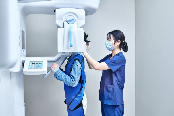 Best Weekend Emergency Dentist in Weston Lakes, TX
